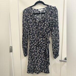 GILLI LONG SLEEVE FLORAL DRESS Sz S